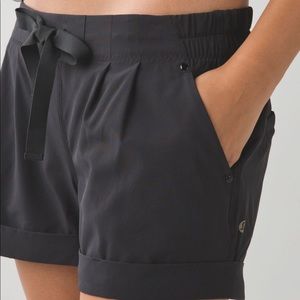 Lululemon Spring Break Away Shorts